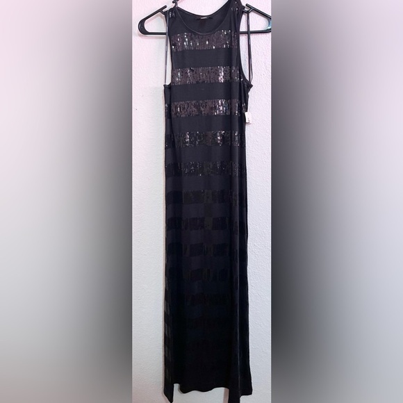 NWT FOREVER 21 Black & Sequin Horizontal Stripe Knit Tank Maxi Dress Size Small - Picture 1 of 3